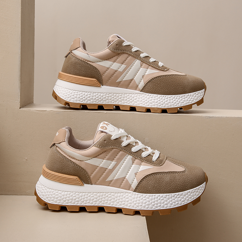 Женские легкие удобные новые д – обзор и цена New Balance Shoes 550